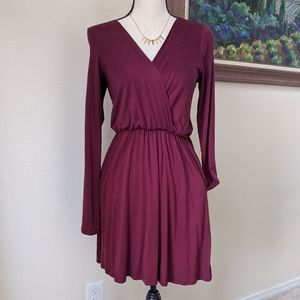 Lulu's wrap front burgundy red dress pockets S